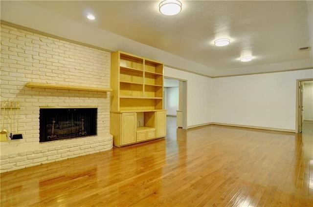 Building Photo - 4700 Briarhaven Rd