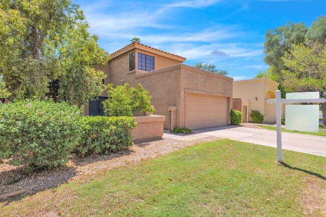 Building Photo - Warner Ranch 4/3/2 for immediate move in!