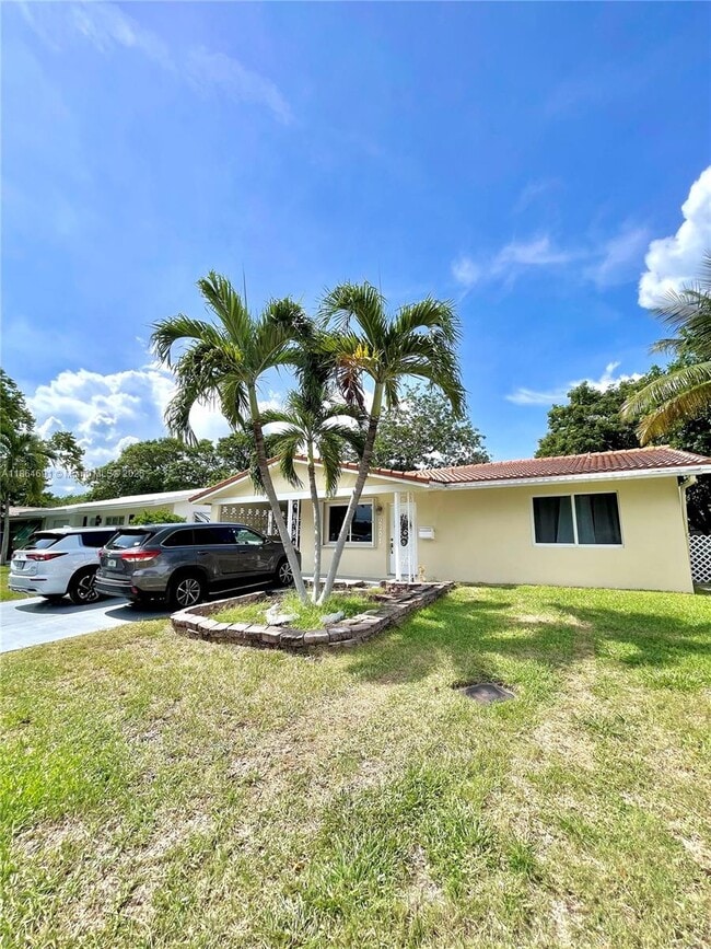 Building Photo - 2301 NW 55th St