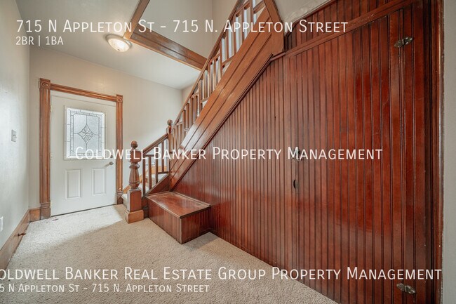 Building Photo - 715 N Appleton St