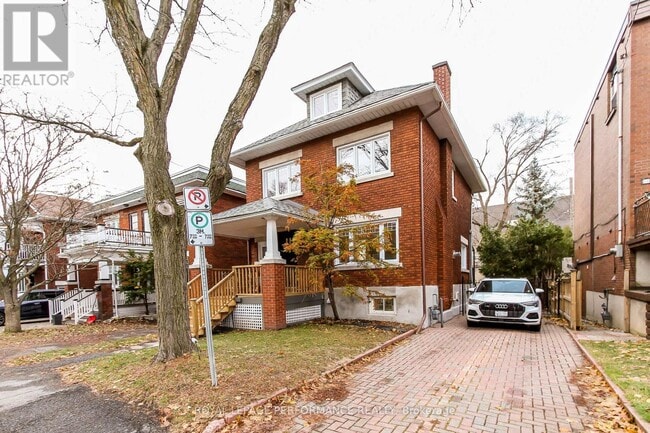 Building Photo - 14 Clarey Ave