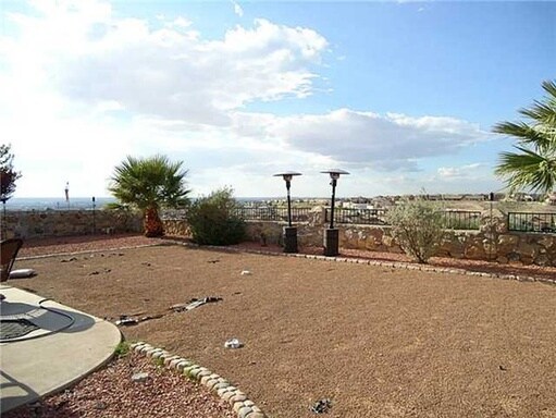 Building Photo - 7073 Black Ridge Dr