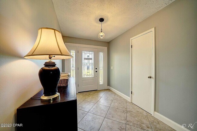 Building Photo - 130 Derby Woods Dr