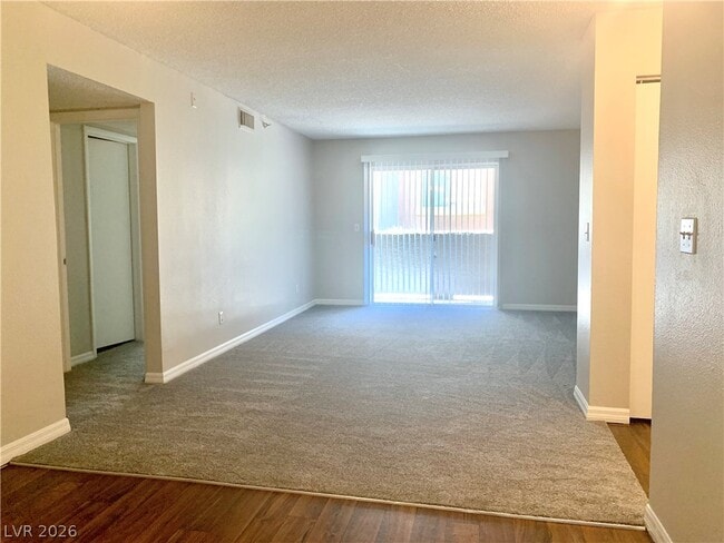 Building Photo - 2750 S Durango Dr