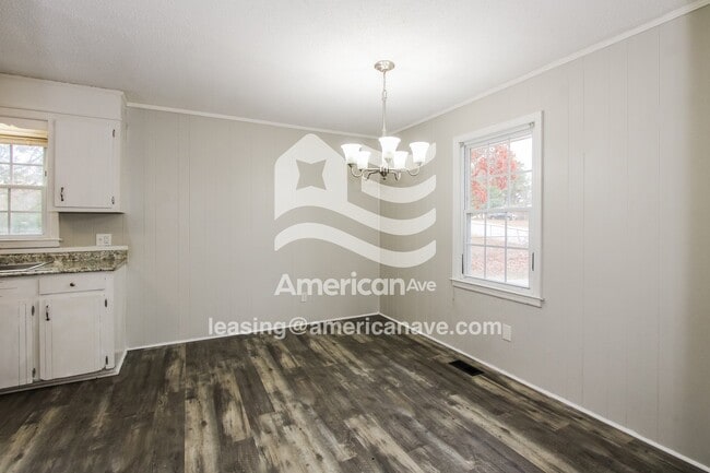 Building Photo - 113 Eleta Dr