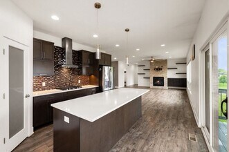 Building Photo - 824 83rd St