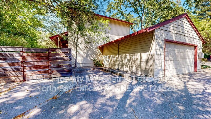 Primary Photo - 1417 Mission Blvd