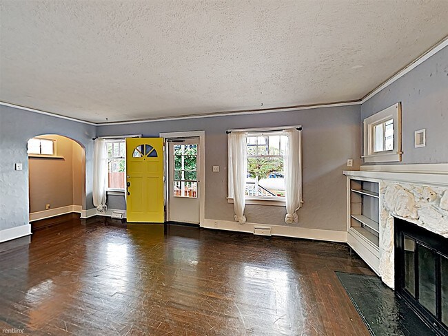 Building Photo - 2 br, 1 bath House - 701 S Anderson St