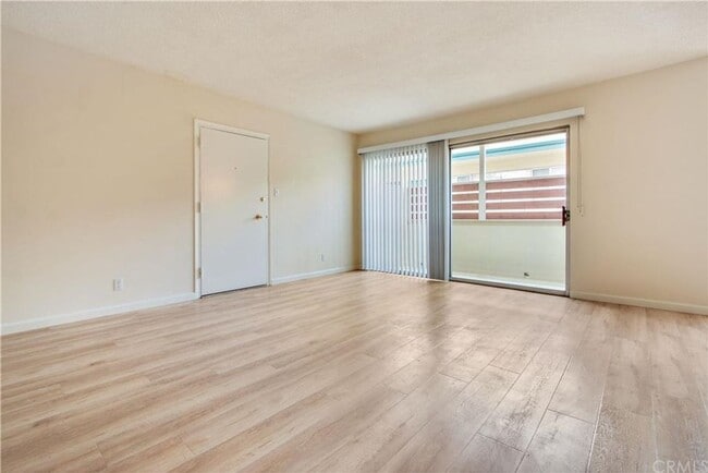 Interior Photo - Euclid Luxury Investments LLC