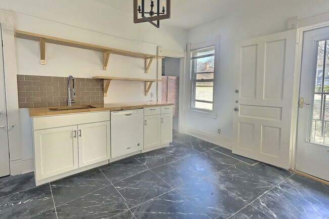 Foto del edificio - 712 45th St