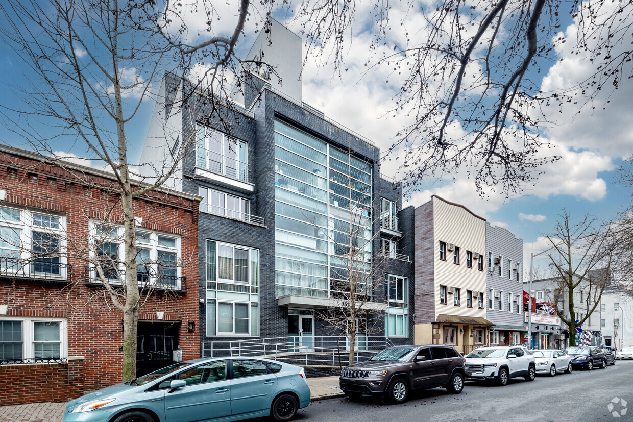 152 Withers Street - 152 Withers St