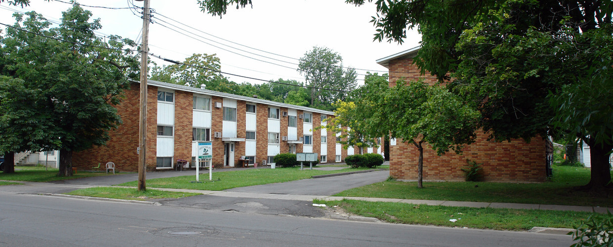 Foto del edificio - Chestnut Park Apartments