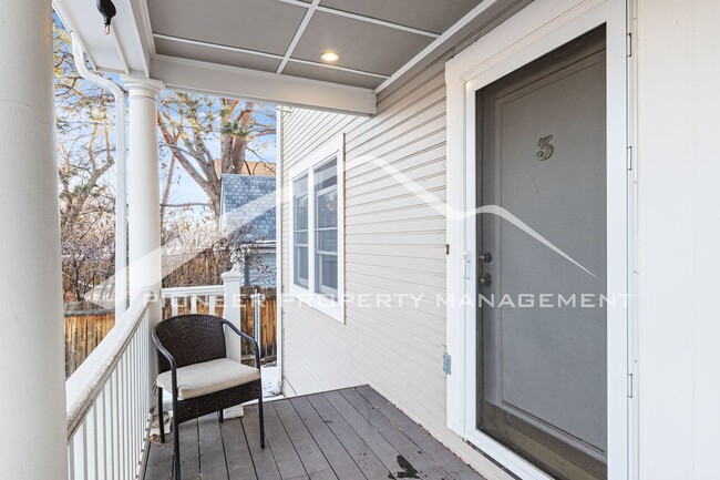 Building Photo - Charming 2-Bed 1.5 bath 2 Floor Rental in ...