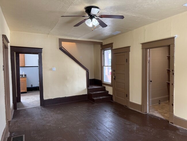 Foto del edificio - 713 N 8th Ave