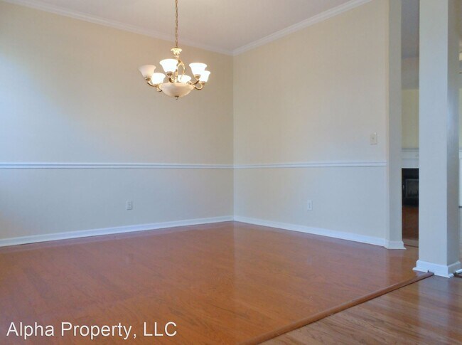 Foto del edificio - 4 br, 2.5 bath House - 305 Park Grove Dr