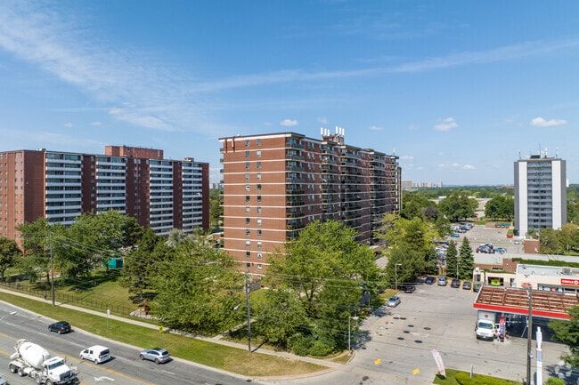 Building Photo - The Fairlea