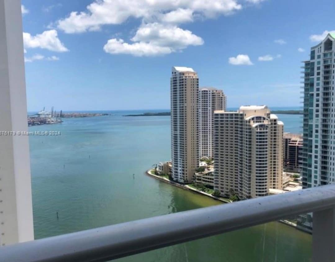 Stunning 2Bed/ 2Bath residence for rent at... - Stunning 2Bed/ 2Bath residence for rent at...