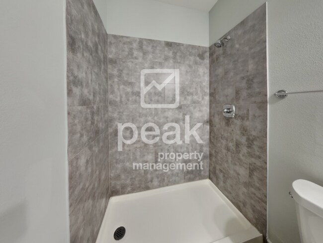 Foto del edificio - Fort Worth Duplex NOW LEASING for a July M...