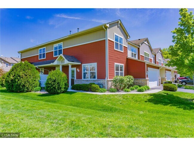 Building Photo - 1646 White Pine Way