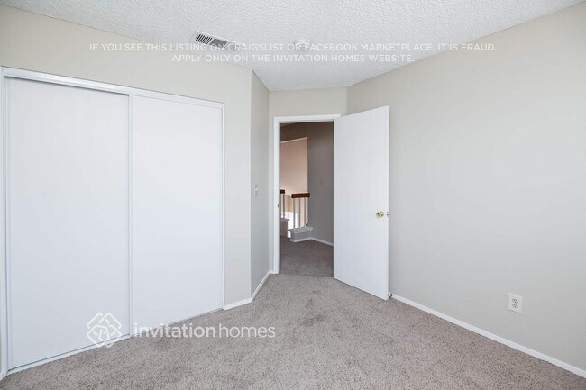 Building Photo - 7538 Marmot Ave