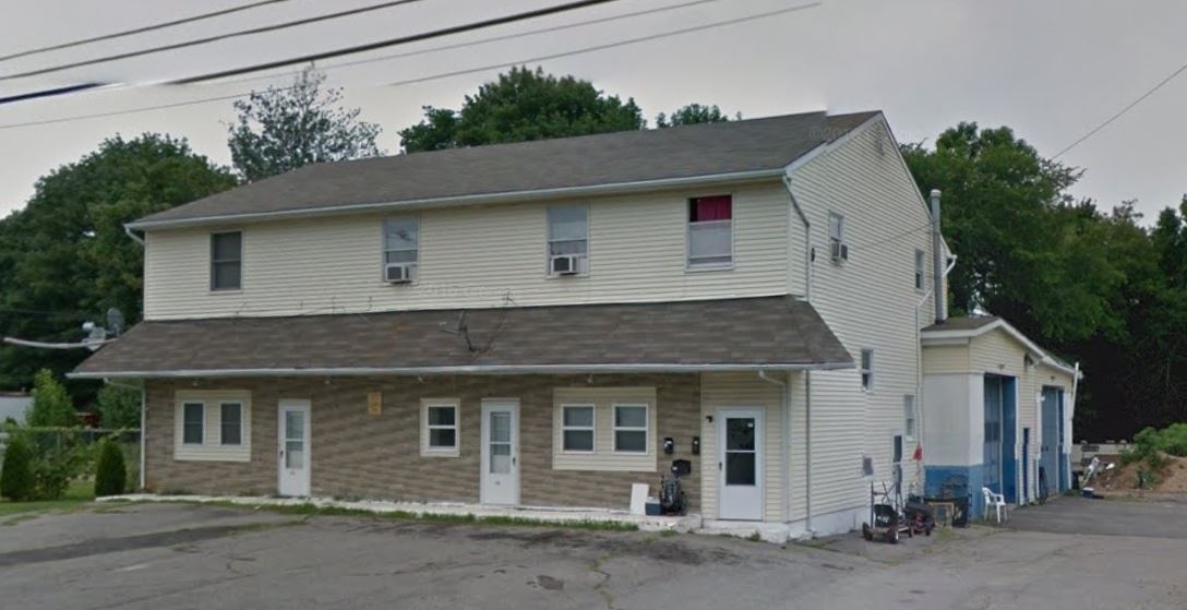 Primary Photo - 145 Longmeadow Ave