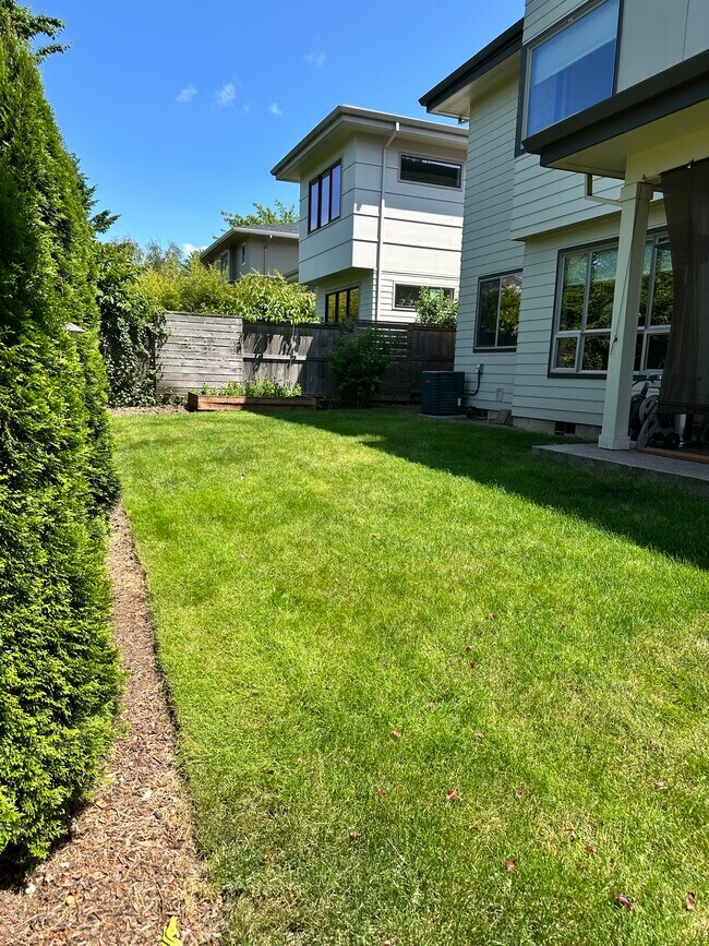 Foto del edificio - 7771 SW 72nd Ave