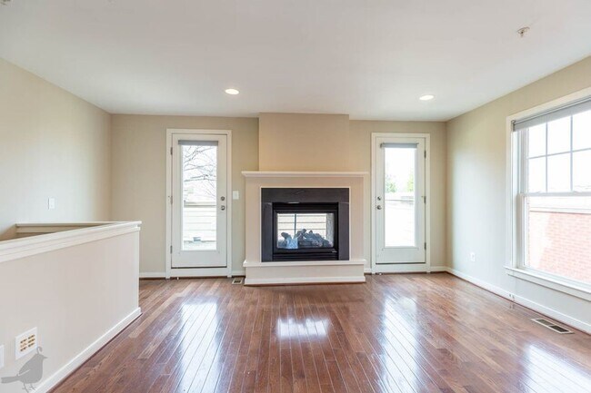 Foto del edificio - 2909 Chancellor's Way NE