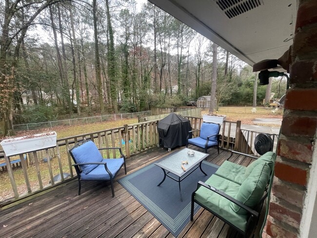 Building Photo - 3304 Wisteria Dr