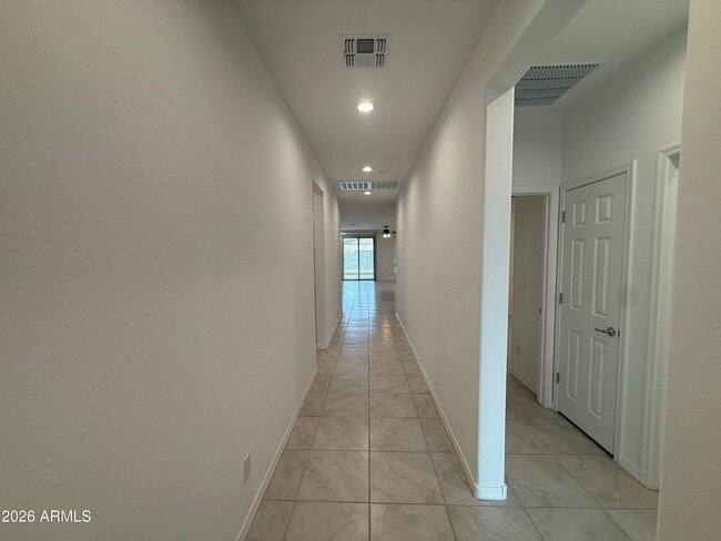 Building Photo - 28267 N 134th Dr