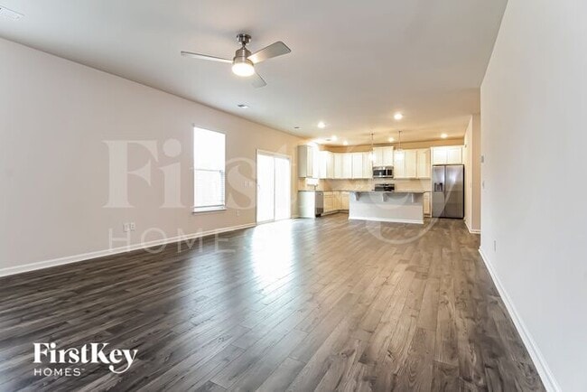 Building Photo - 473 Yoshino Cherry Dr