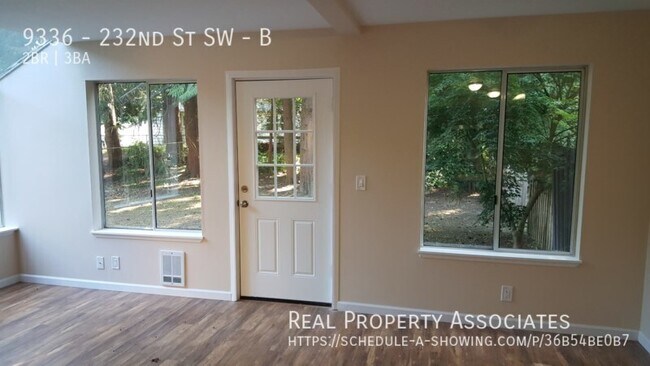 Foto del edificio - 9336 232nd St SW