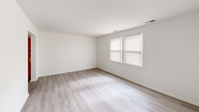 Foto del edificio - 3809 W St SE