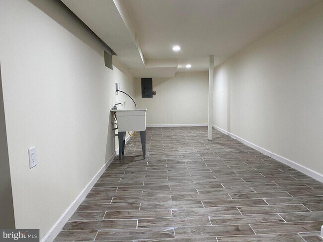 Foto del edificio - 2263 N Woodstock St