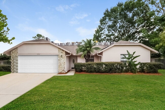 Building Photo - 1000 Dinero Dr