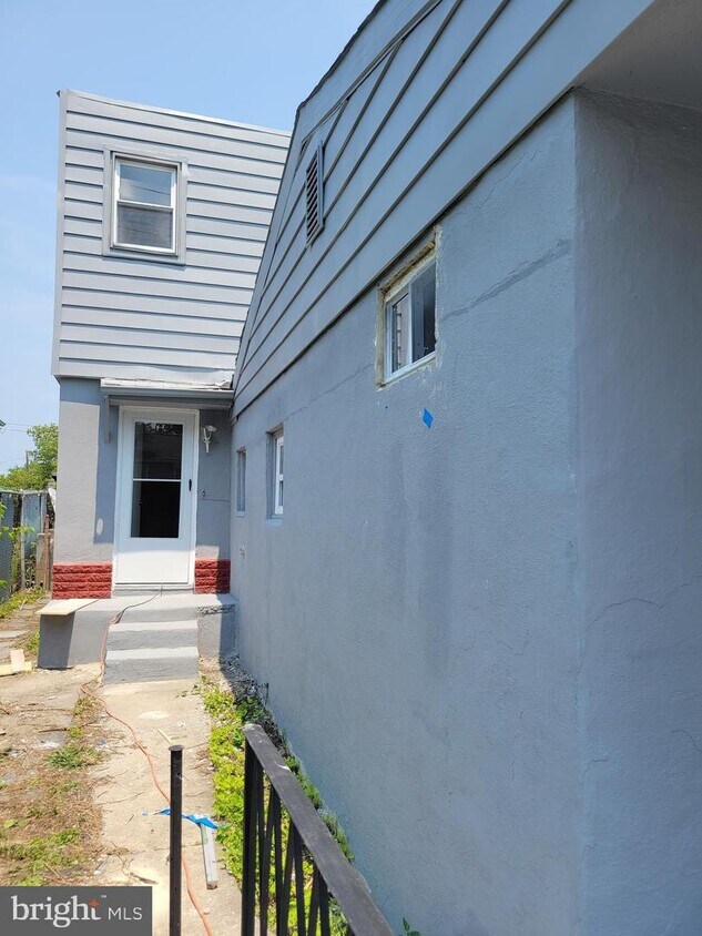 1713 Reverend J J Walters Ave, Atlantic City, NJ 08401 Apartment for