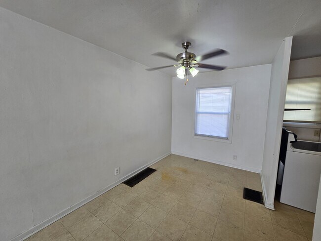 Foto del edificio - 251 Madison St