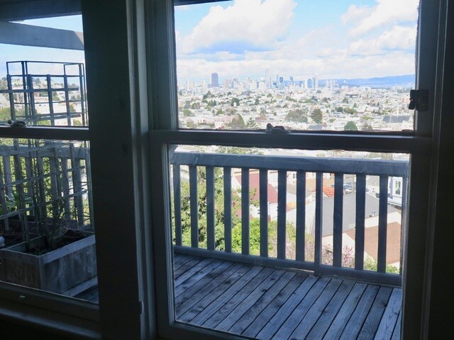 Window in the living room - 59 Laidley St