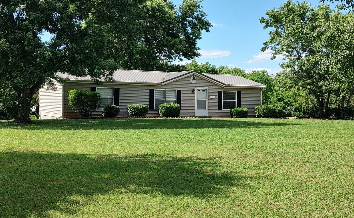 2537 Blockhouse Rd, Maryville, TN 37803 House Rental in Maryville, TN