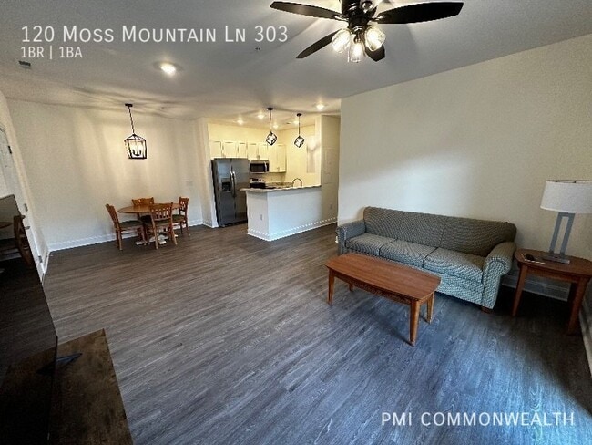 Foto del edificio - 120 Moss Mountain Ln