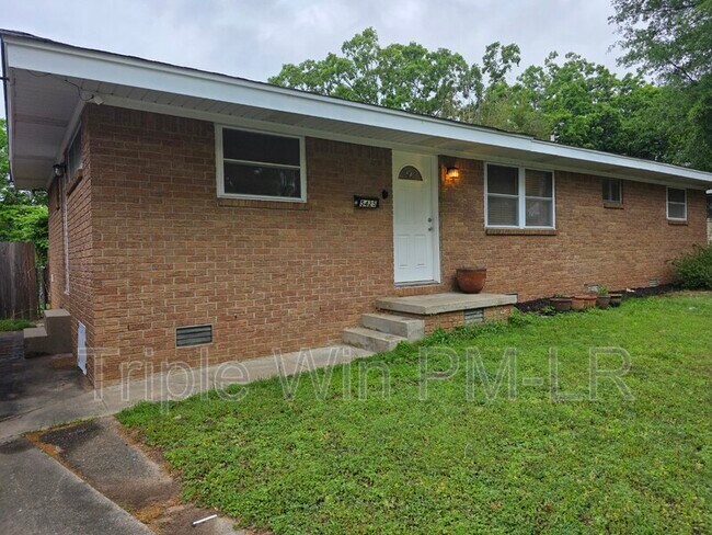 Foto del edificio - 5425 Chauvin Dr