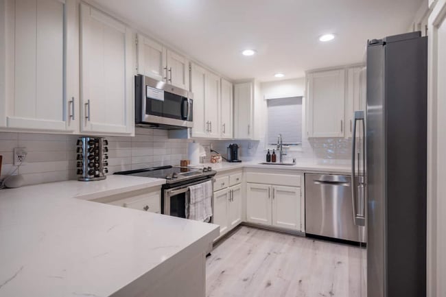Building Photo - 295 Sea Forest Ct