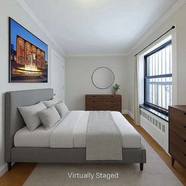 Building Photo - 345 W 53rd St