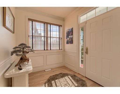 Foto principal - 810 Ledgewood Way