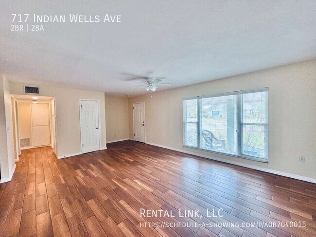 Foto del edificio - 717 Indian Wells Ave