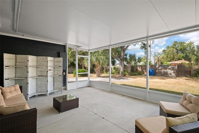 Building Photo - 4625 3rd Ave S