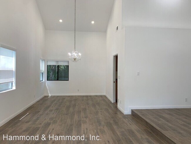 Foto del edificio - 5 br, 3.5 bath House - 5177 Brian Ln.