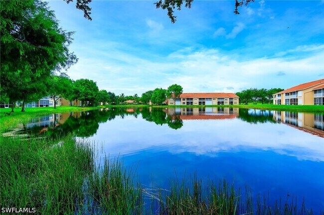Building Photo - 26700 Rosewood Pointe Dr