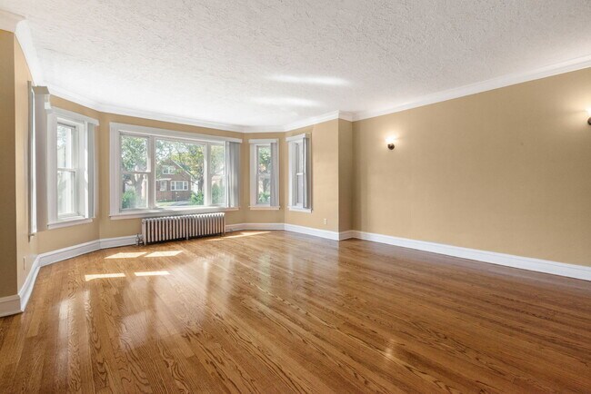 Foto del edificio - 8235 S Indiana Ave