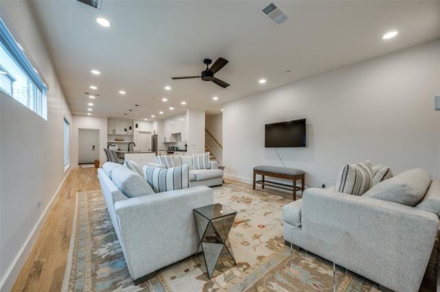 Foto del edificio - 3212 Rosedale Ave