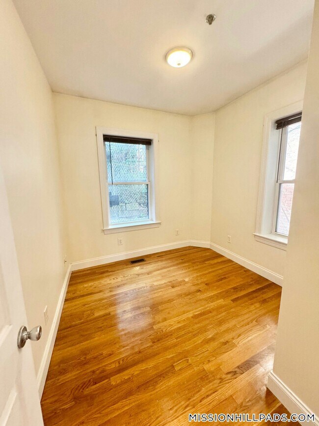 Foto del edificio - 830 Huntington Ave